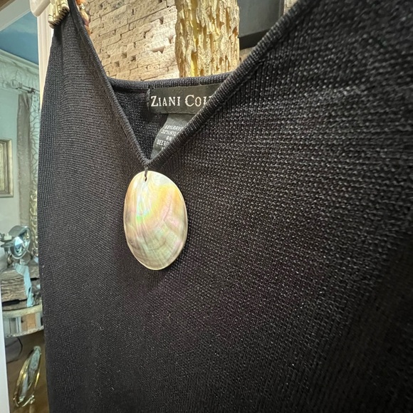 Top - Picture 9 of 9